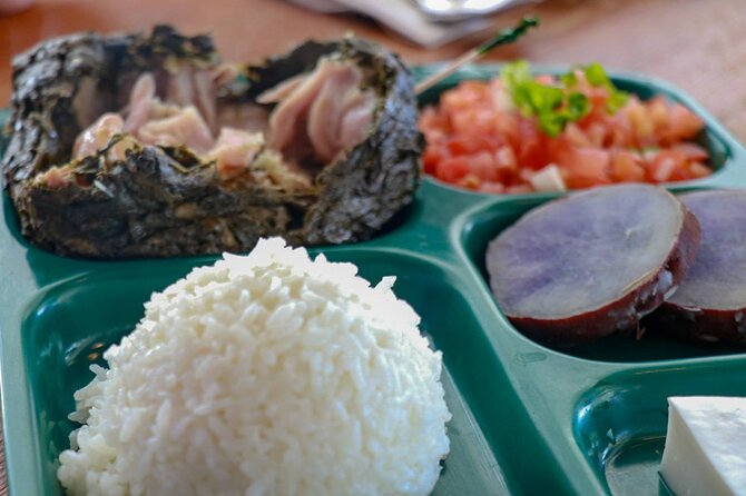 Shared Food & Waterfall Tour in Honolulu - Pickup, timing, and how the day stays relaxed (not rushed)