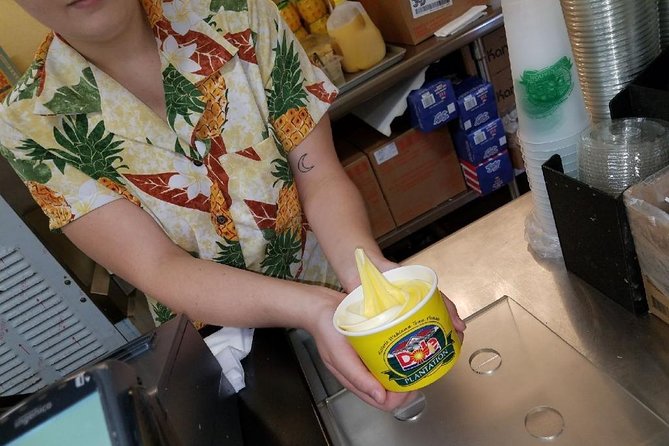 Ultimate Grand Oahu Circle Island Tour with Snorkeling and More - Dole Plantation and Waimanalo: The End-of-Day Mix of Fun and Practical Time