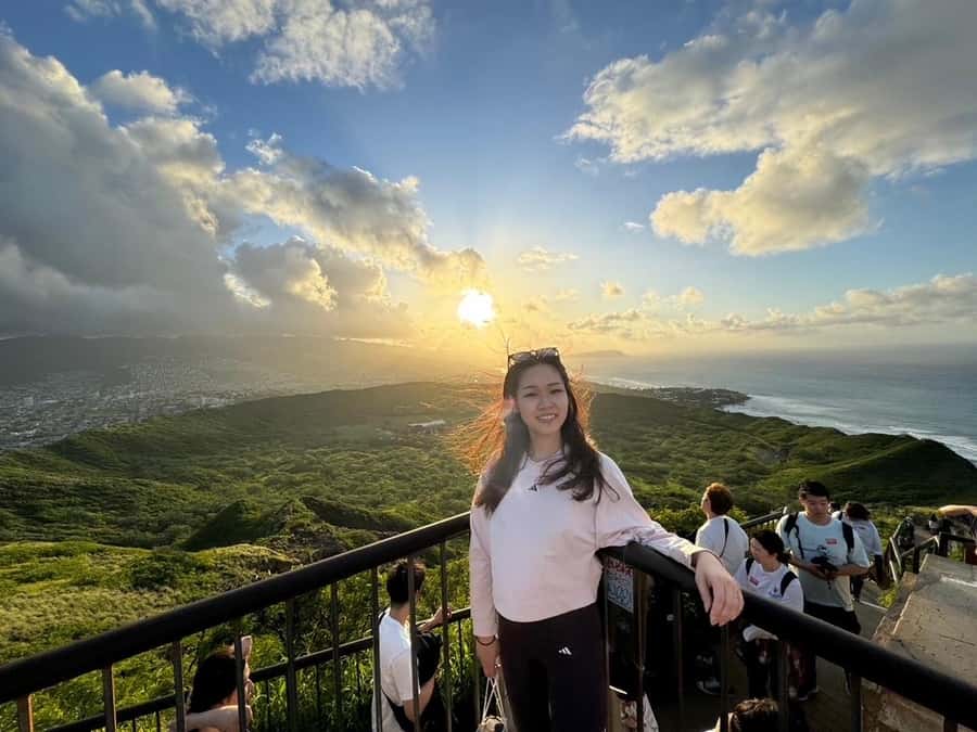 Waikiki: Diamond Head Hiking/ Hiking Starts at 7:00am. - Morning pickup that actually gets you hiking at 7:00am