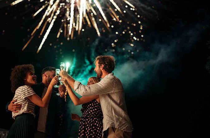 Waikiki Friday Fireworks Cruise Including Transportation - What the crew energy tends to mean for your experience