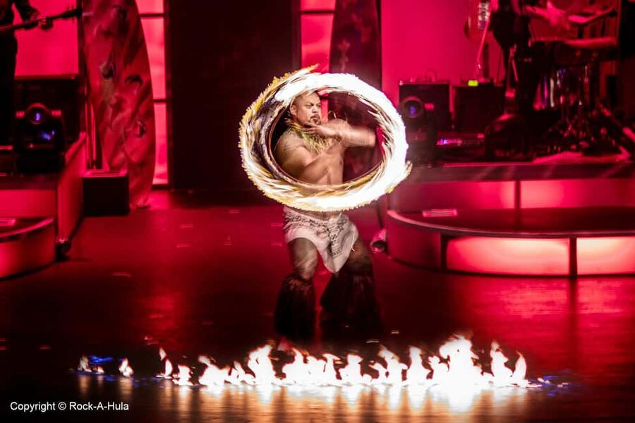 Waikiki: Luau and Buffet w/ optional Rock-A-Hula Show - Key things to know before you go