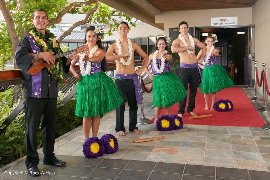 Waikiki: Luau and Buffet w/ optional Rock-A-Hula Show - Welcome with Maui Gold pineapple, plus Mai Tai and hula