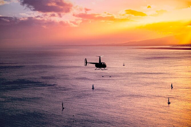 Waikiki Sunset - 50 Min Helicopter Tour - Doors Off or On - Diamond Head to the leeward side: Hanauma, cliffs, and coastal drama