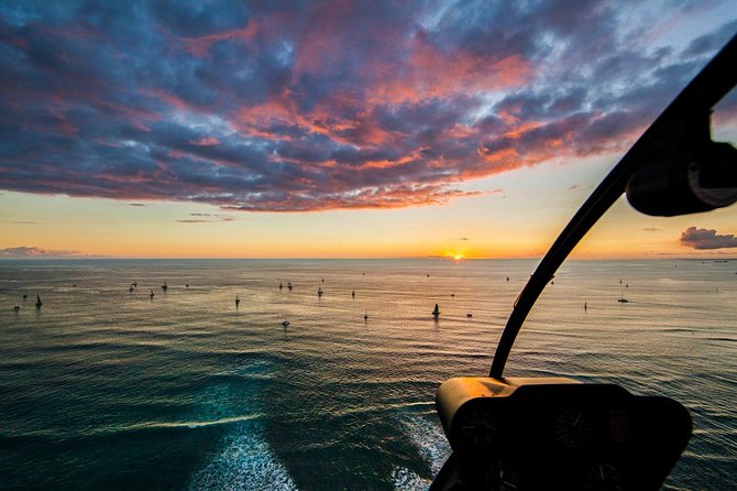 Waikiki Sunset - 50 Min Helicopter Tour - Doors Off or On - From Honolulu skyline to Waikiki beach: the first glow